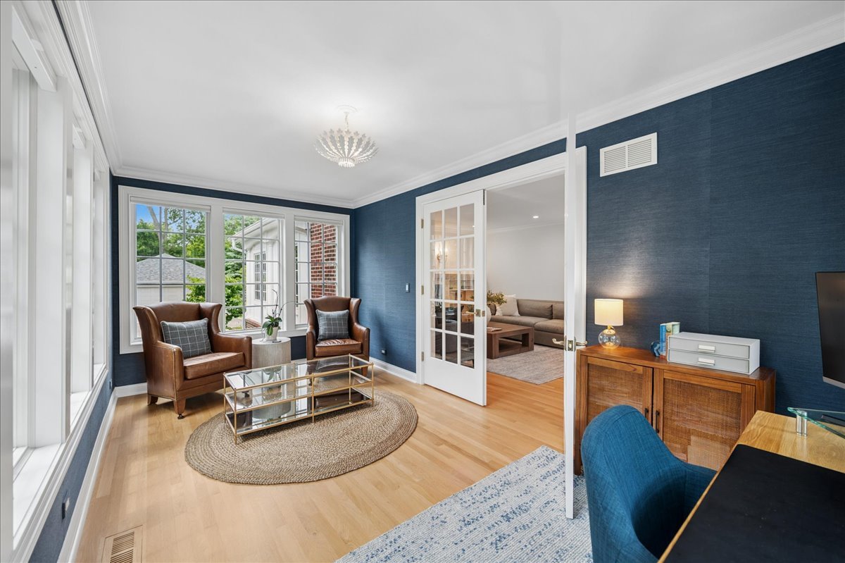 792 Walden Road Winnetka, IL 60093 - Photo 18 of 35