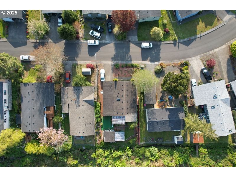 481 Hillside Loop Seaside, OR 97138 - Photo 7 of 47 an aerial view of multiple house