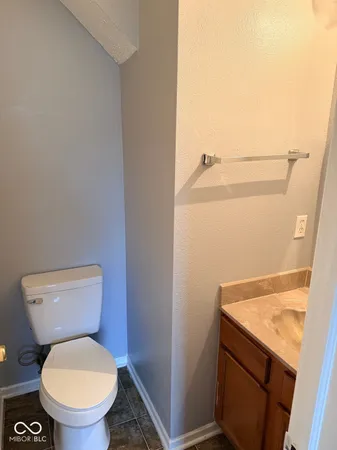 $2,400 | 667 Timeless Run, Greenwood, IN 46143