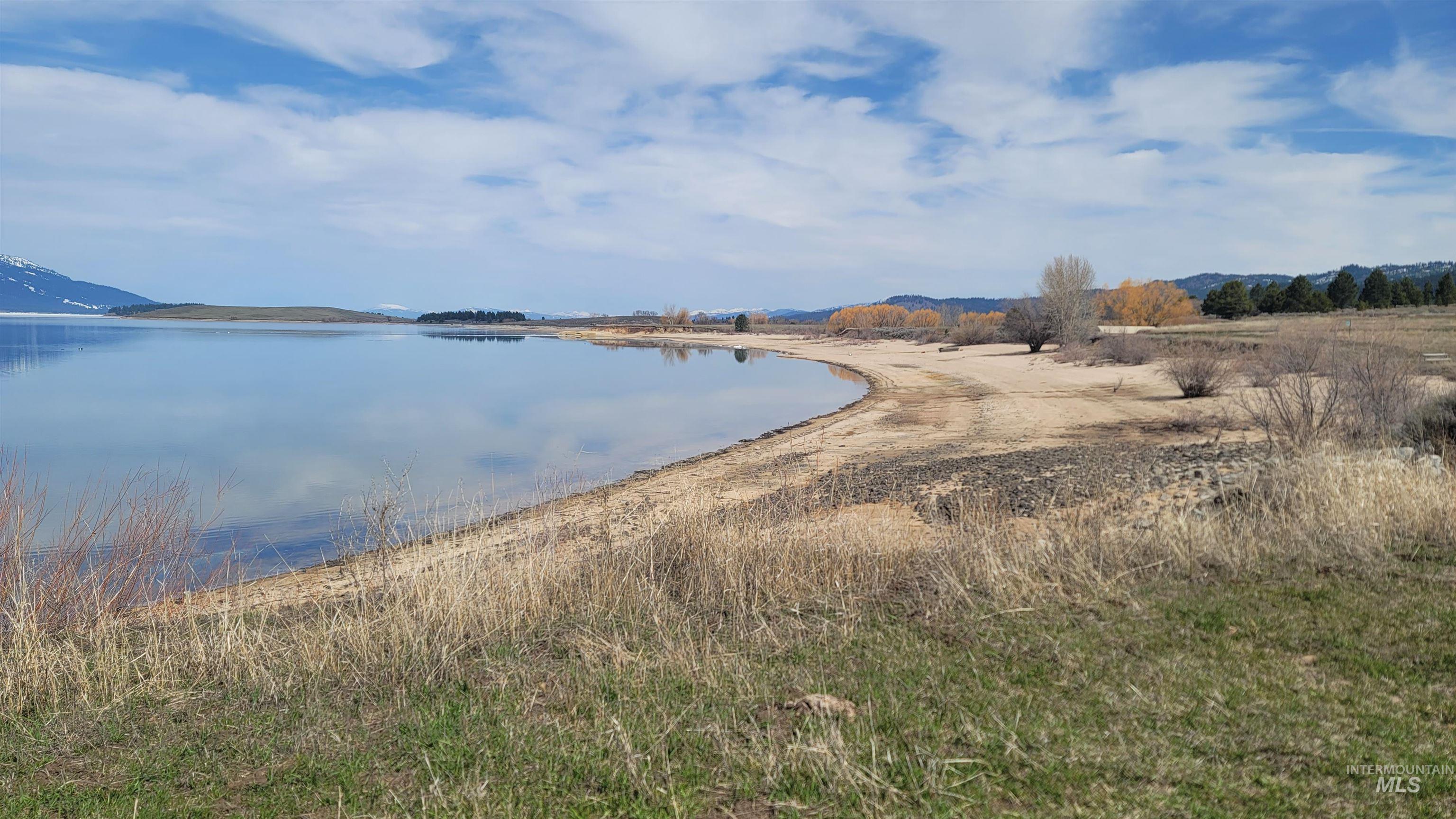 1483 Pine Lakes Ranch Drive Cascade, ID 83611 - Photo 7 of 16