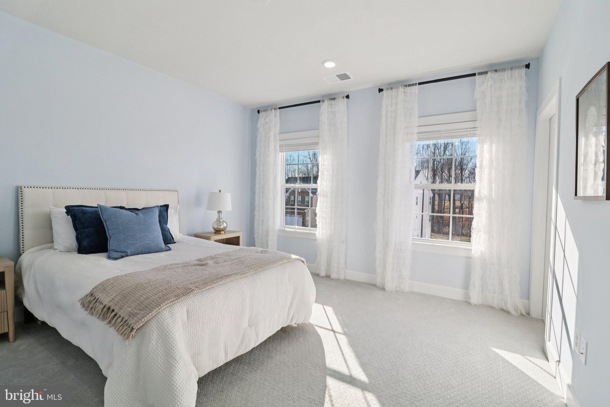 908 Midbrook Lane Bowie, MD 20716 - Photo 23 of 47 Guest Bedroom 1