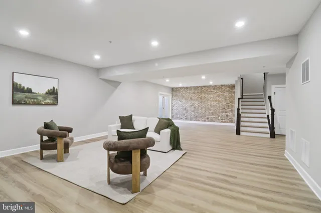 $1,050,000 | 908 Midbrook Lane, Bowie, MD 20716