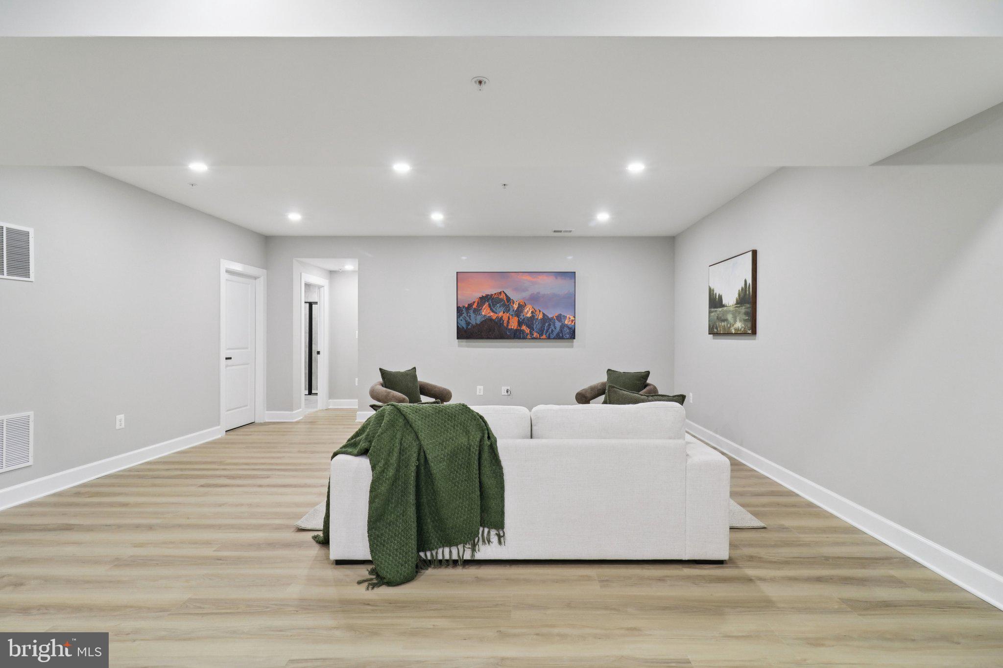 908 Midbrook Lane Bowie, MD 20716 - Photo 39 of 47