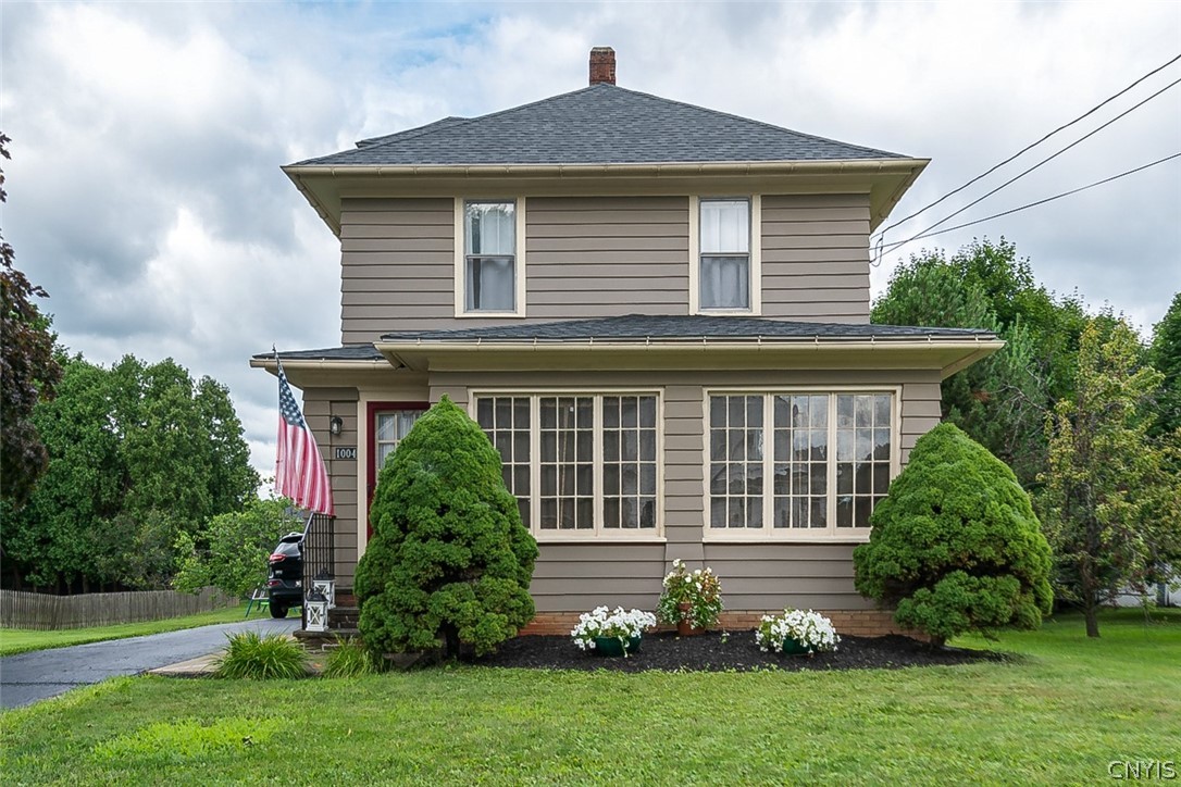 1004 Velasko Road, Unit 8 Syracuse, NY 13207 - Photo 1 of 1 Charming and well-maintained 3BR 1.5 bath home on
