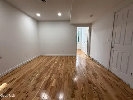 $1,450 | 479 2nd Street, Unit 1, Troy, NY 12180