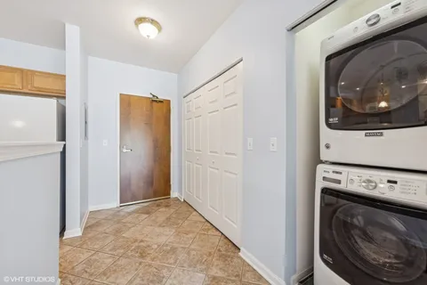 a view of washer and dryer in a utility room