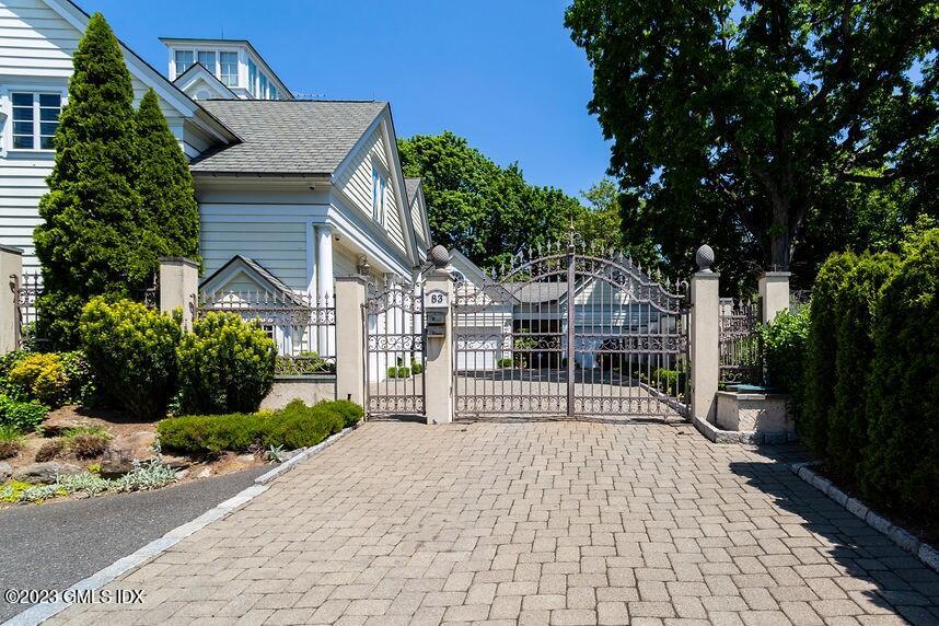 83 Havemeyer Place, Unit B Greenwich, CT 06830 - Photo 2 of 28 Havemeyer_002e