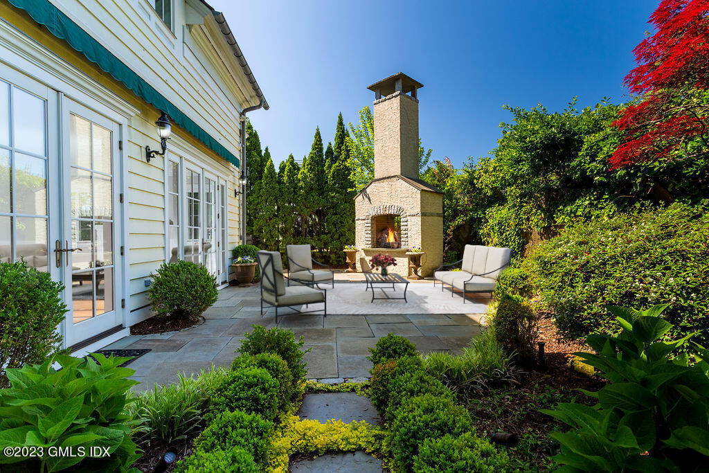 83 Havemeyer Place, Unit B Greenwich, CT 06830 - Photo 24 of 28 83-Havemeyer-Pl-B_019