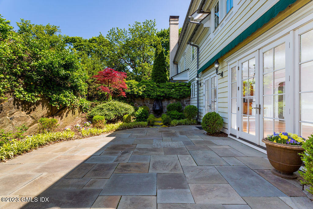 83 Havemeyer Place, Unit B Greenwich, CT 06830 - Photo 25 of 28 Havemeyer_021