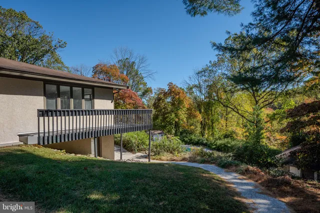 $1,250,000 | 6 Southview Path, Chadds Ford, PA 19317