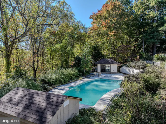 $1,250,000 | 6 Southview Path, Chadds Ford, PA 19317