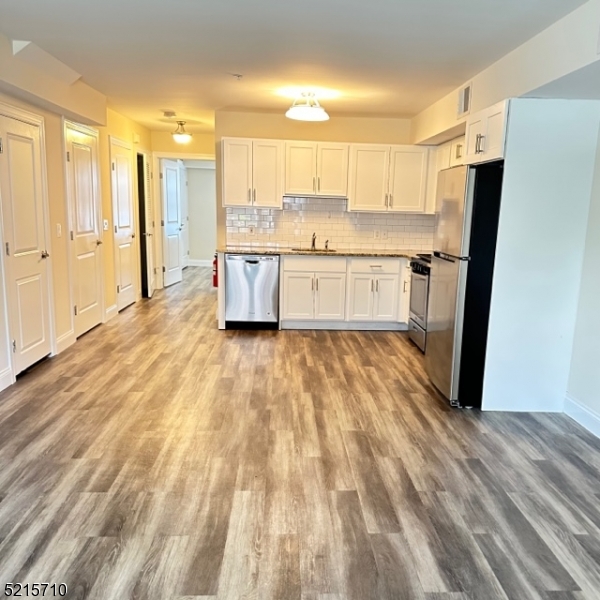 290 3rd Street, Unit D1 Hackensack, NJ 07601 - Photo 10 of 21