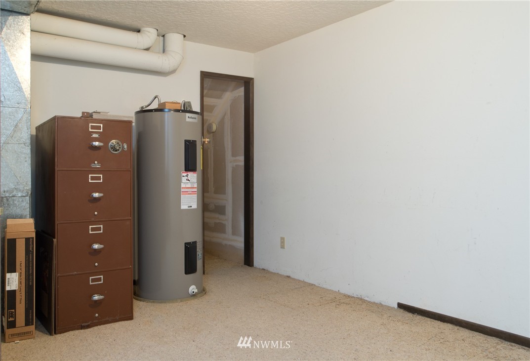 924 Holcomb Road Kelso, WA 98626 - Photo 22 of 25 Gallery Image 22