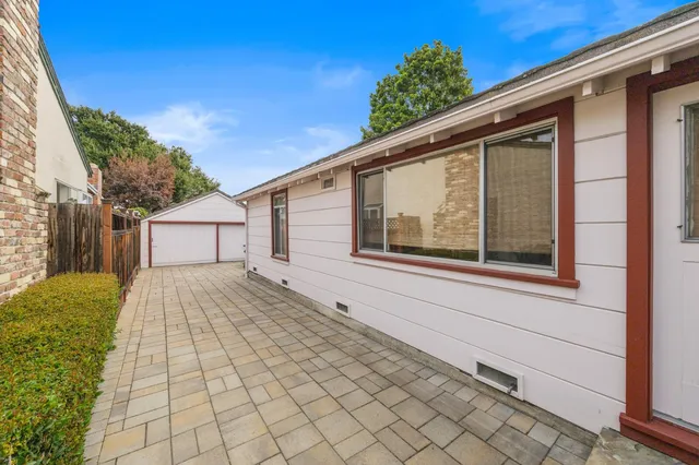 $1,499,950 | 1385 Elm Street, San Carlos, CA 94070