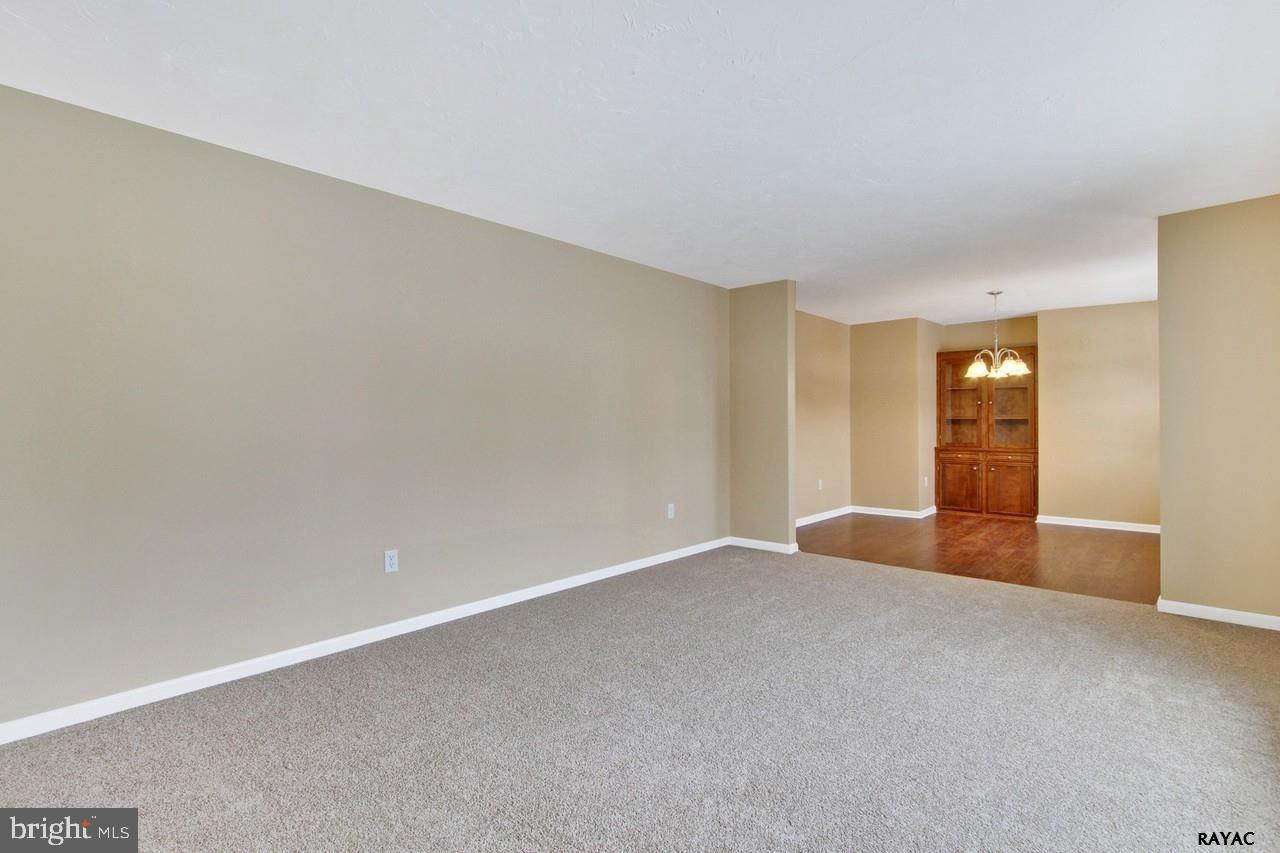2015 Grandview Road Hanover, PA 17331 - Photo 2 of 25