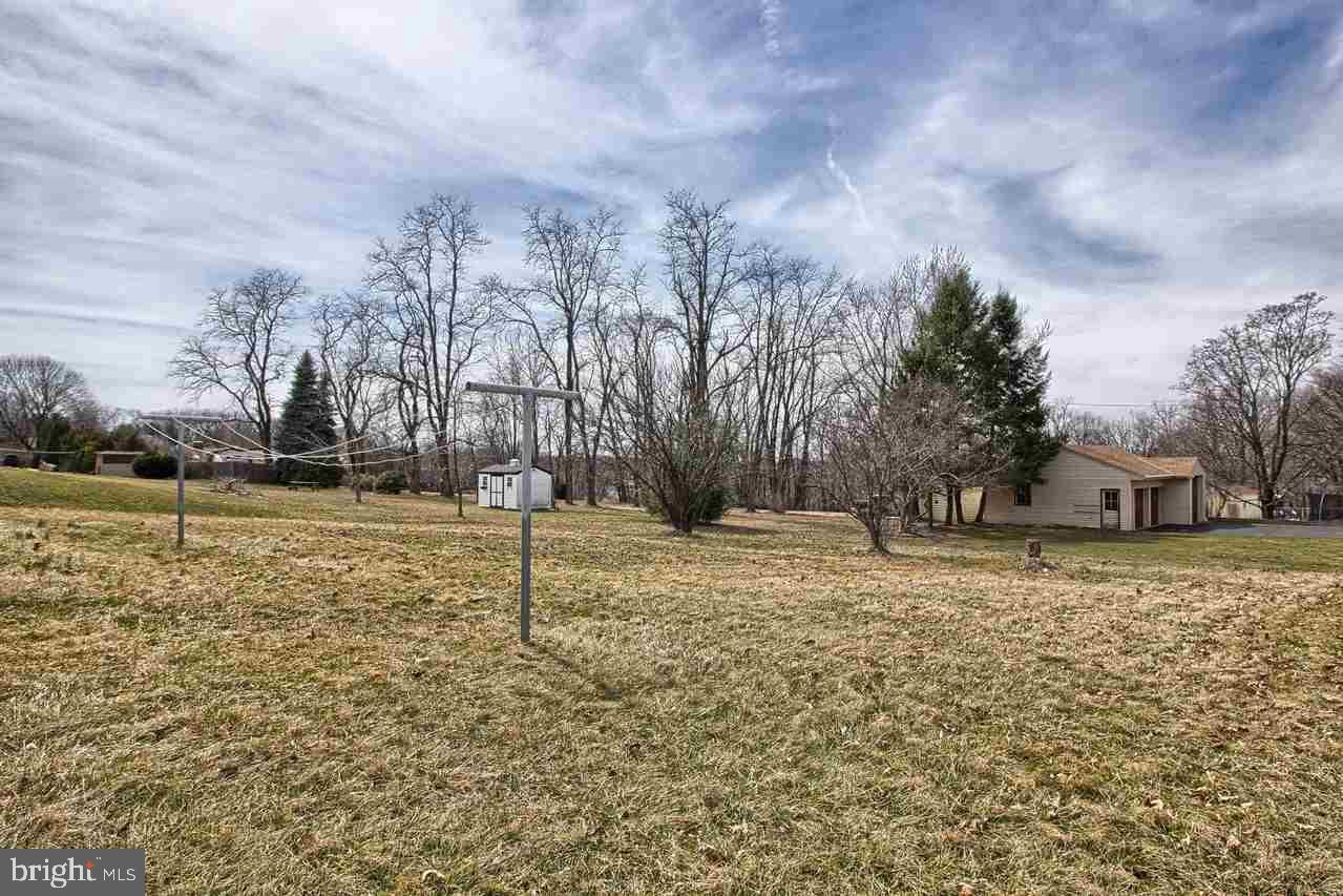 2015 Grandview Road Hanover, PA 17331 - Photo 20 of 25