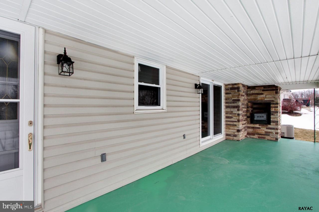 2015 Grandview Road Hanover, PA 17331 - Photo 23 of 25