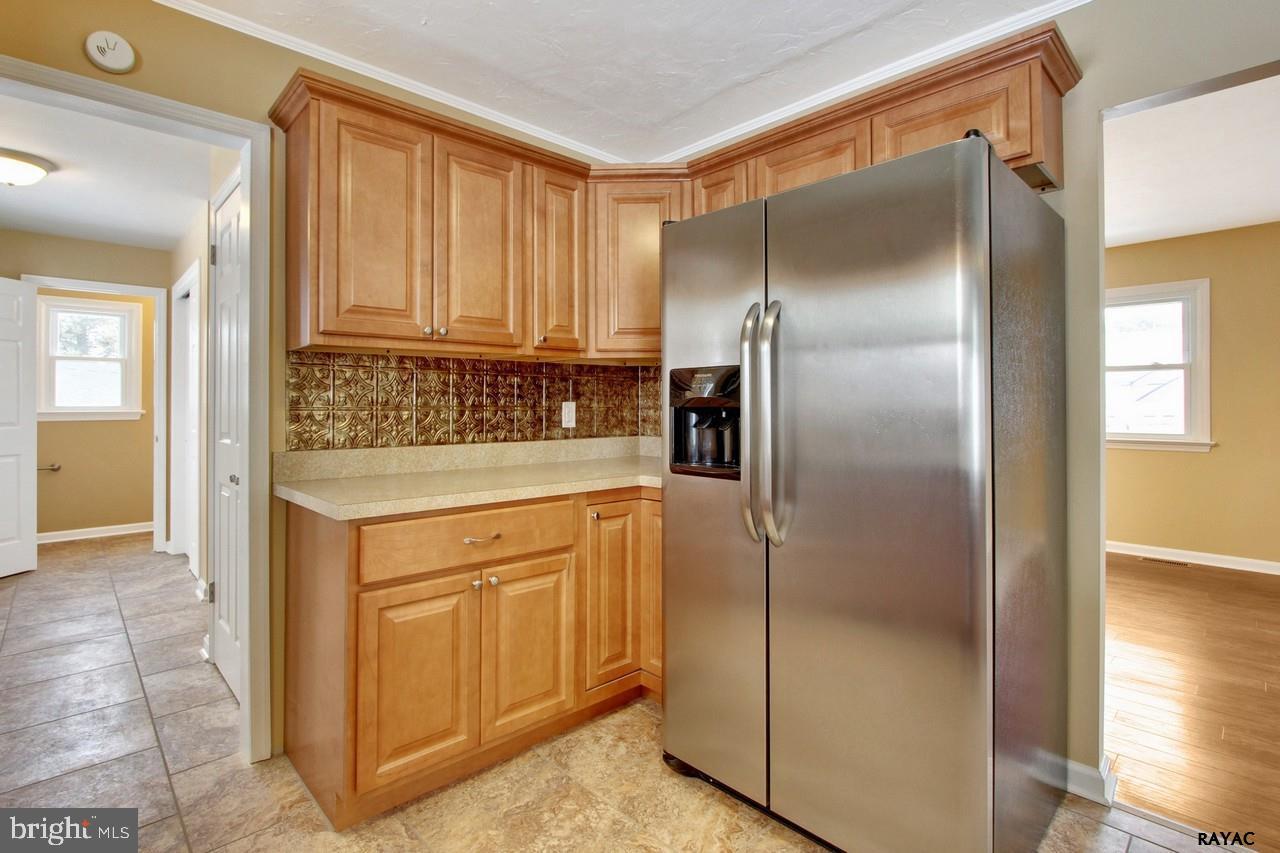 2015 Grandview Road Hanover, PA 17331 - Photo 10 of 25