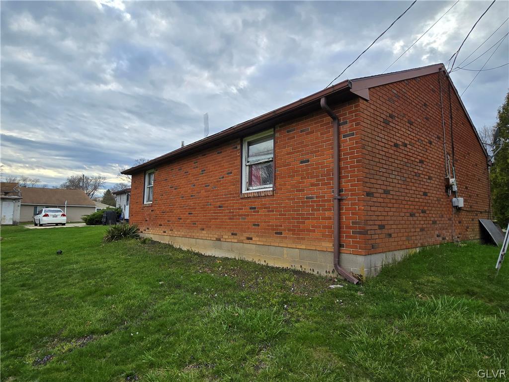 5388 Chapmans Road Orefield, PA 18069 - Photo 17 of 27 Second Building Apartment 3