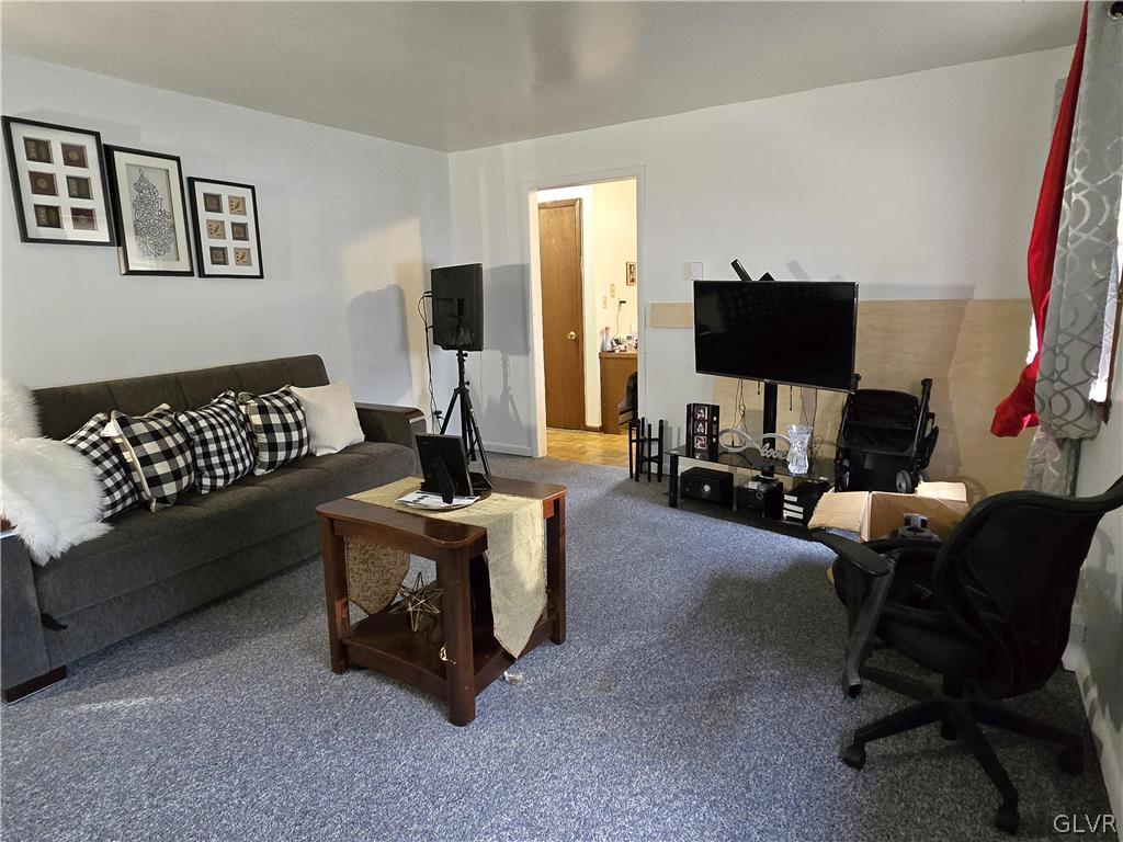5388 Chapmans Road Orefield, PA 18069 - Photo 21 of 27 Family Apartment 3