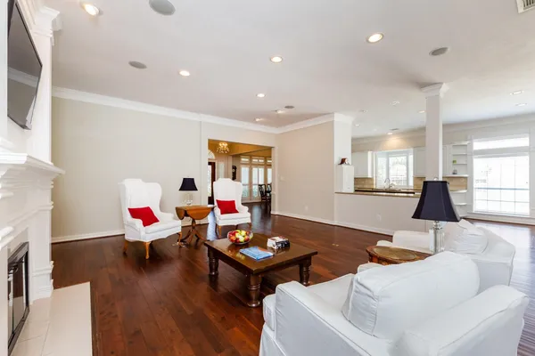 $3,700 | 4915 Keneshaw Street, Sugar Land, TX 77479