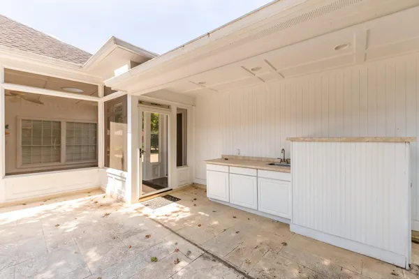 $3,700 | 4915 Keneshaw Street, Sugar Land, TX 77479