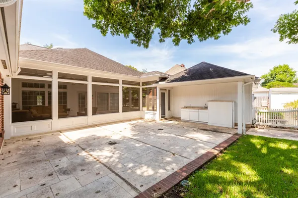 $3,700 | 4915 Keneshaw Street, Sugar Land, TX 77479