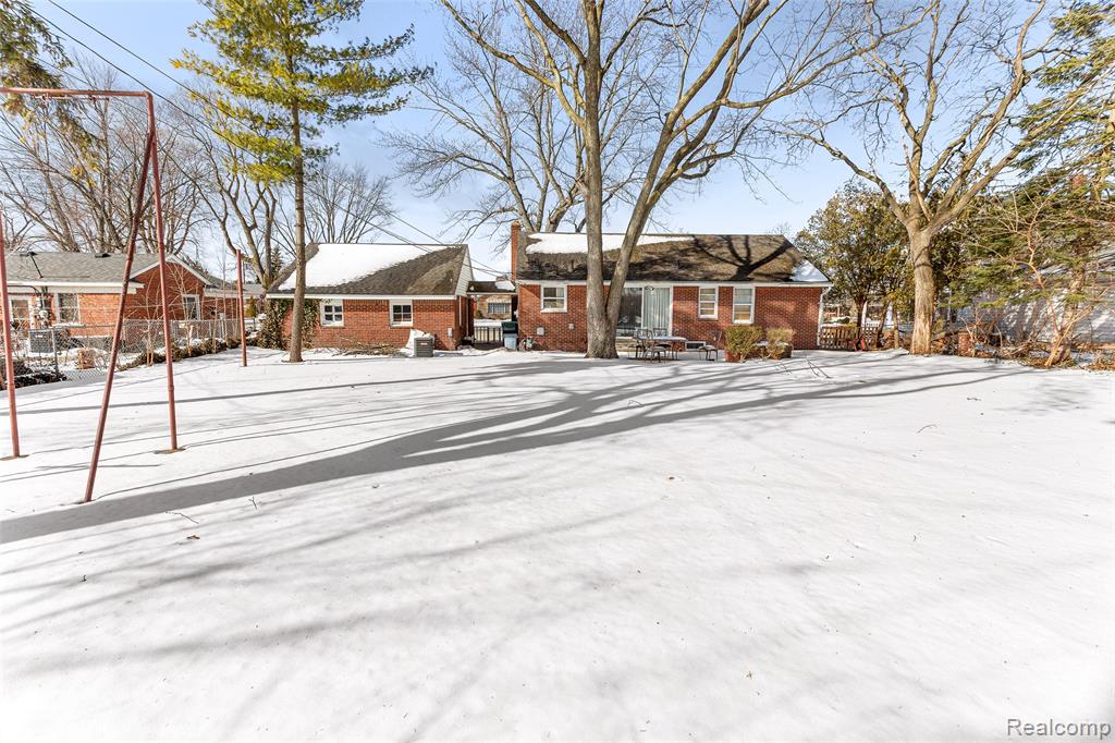1830 North Gulley Road Dearborn, MI 48128 - Photo 16 of 29