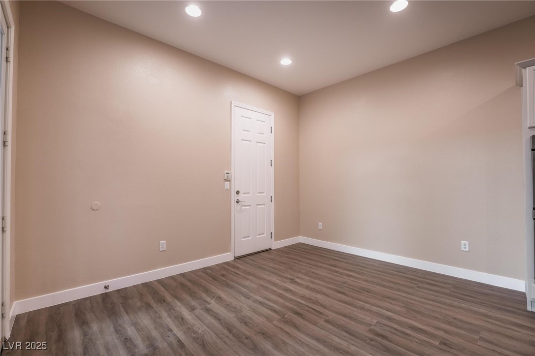 7744 White Ginger Avenue Las Vegas, NV 89178 - Photo 16 of 45