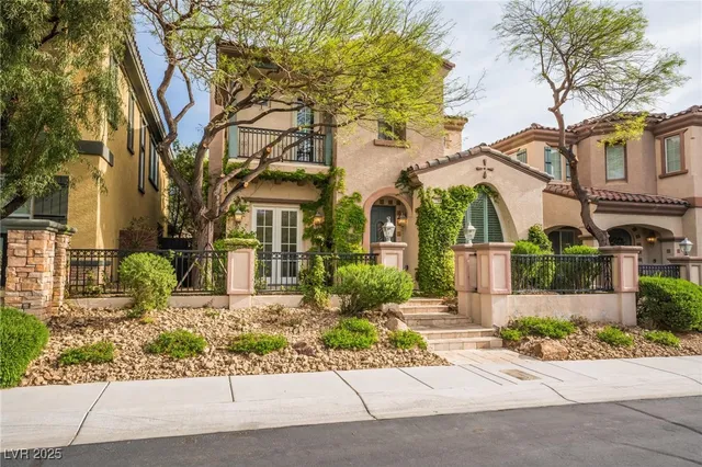 $2,750 | 7744 White Ginger Avenue, Las Vegas, NV 89178