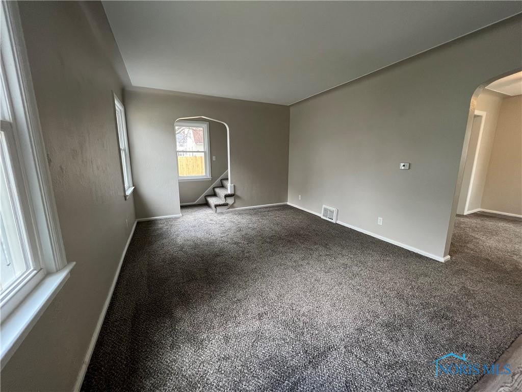 2022 Kensington Road Toledo, OH 43607 - Photo 12 of 28 Gallery Image 12