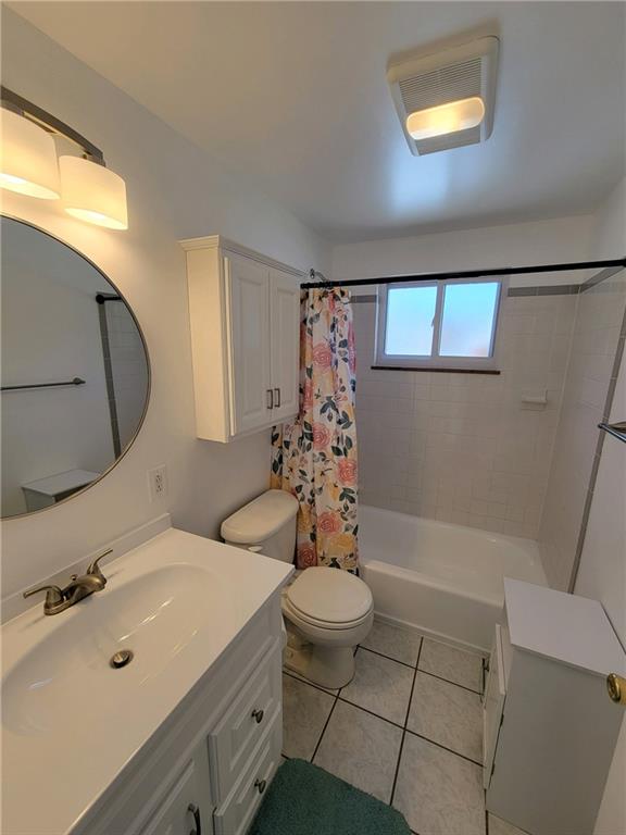 9 South Spring Street Pittsburgh, PA 15223 - Photo 11 of 22 a bathroom with a sink a toilet and shower