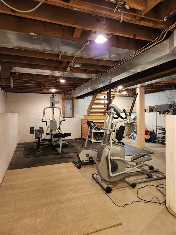9 South Spring Street Pittsburgh, PA 15223 - Photo 20 of 22 a view of a room with gym equipment