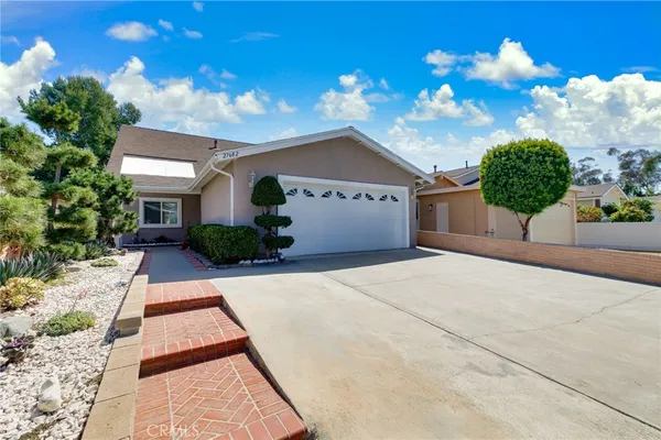$1,349,000 | 27682 Estepona, Mission Viejo, CA 92691