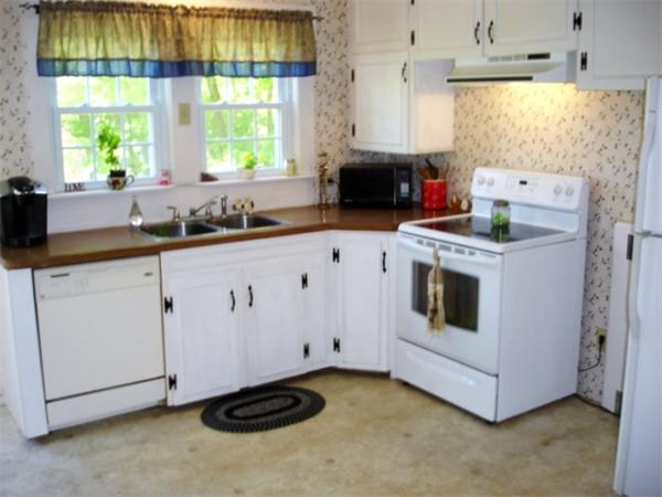 175 Main Street Townsend, MA 01469 - Photo 3 of 6 Gallery Image 3