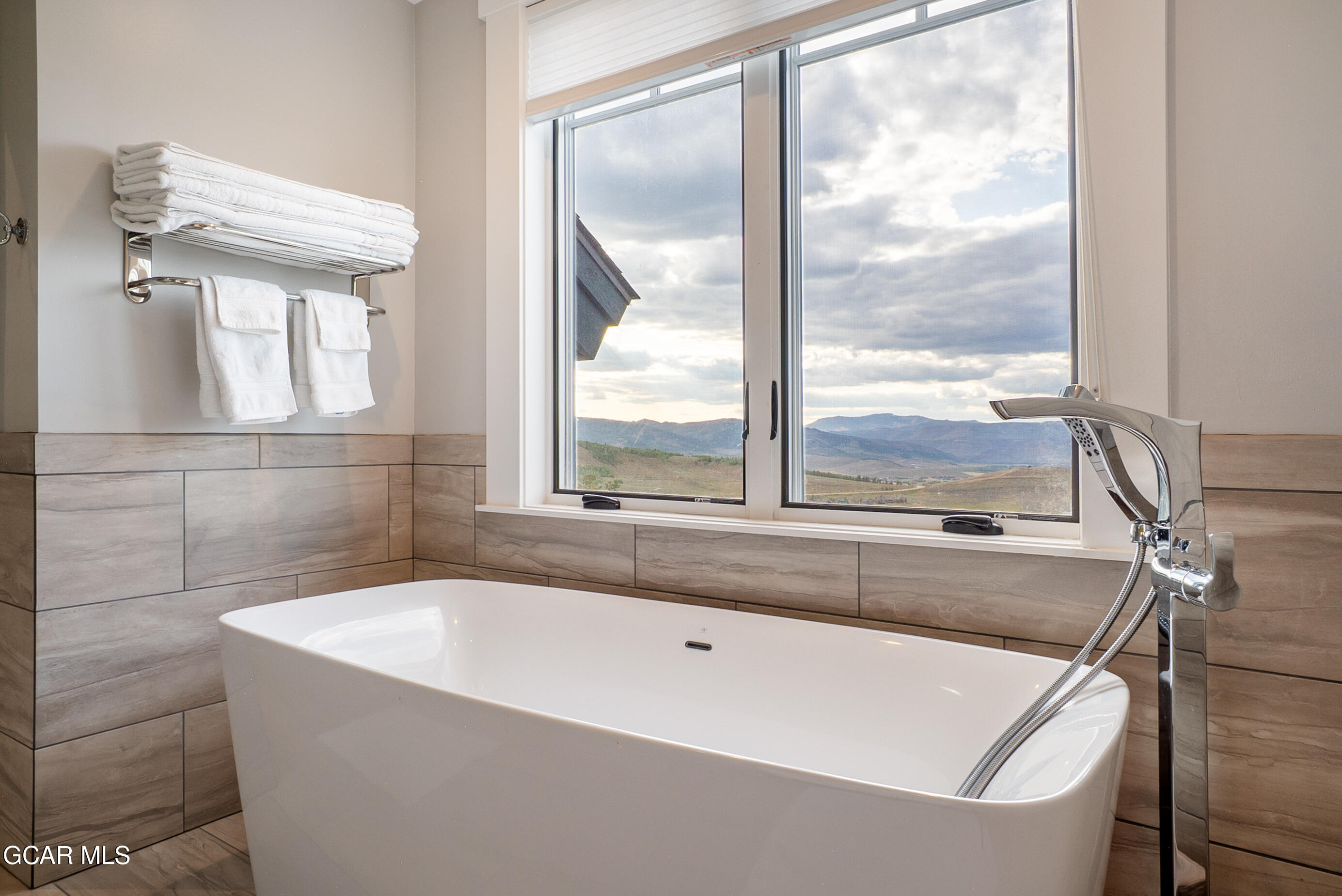 865 Stratus Court Granby, CO 80446 - Photo 33 of 50 48.Master_Bath_3