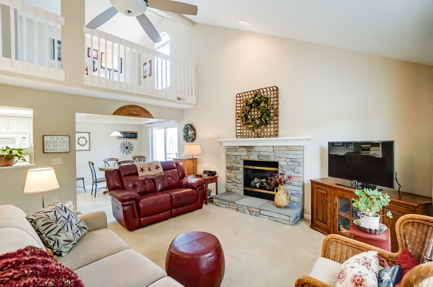 10127 Oak Trail Road Fort Wayne, IN 46825 - Photo 4 of 24 Gallery Image 4