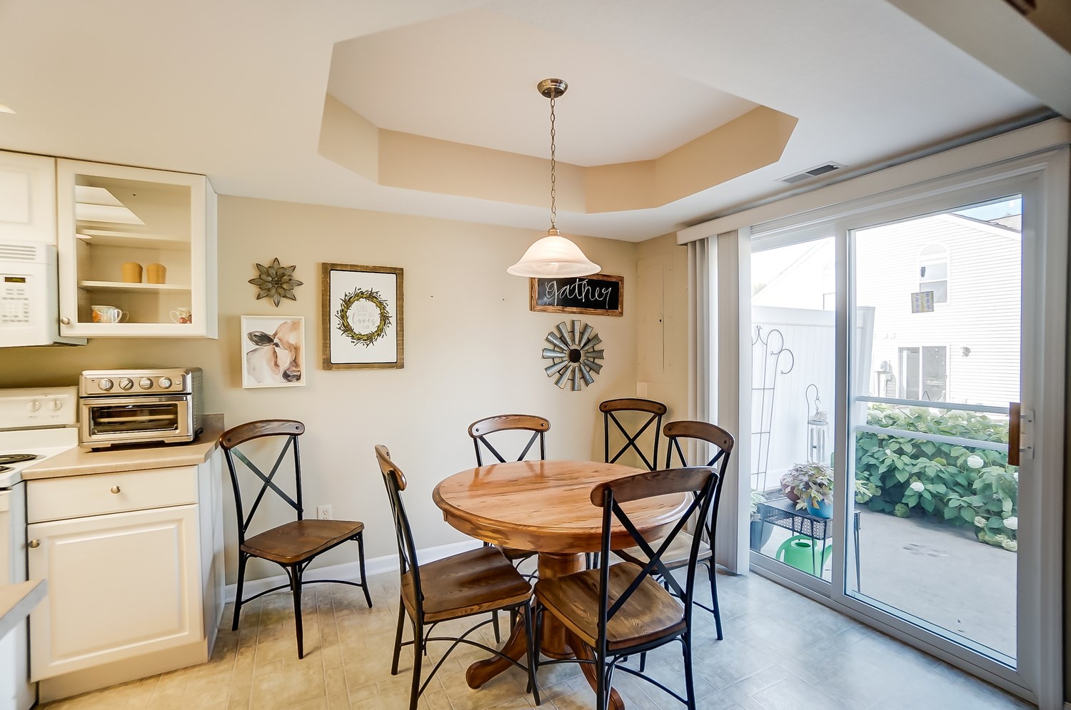 10127 Oak Trail Road Fort Wayne, IN 46825 - Photo 7 of 24 Gallery Image 7