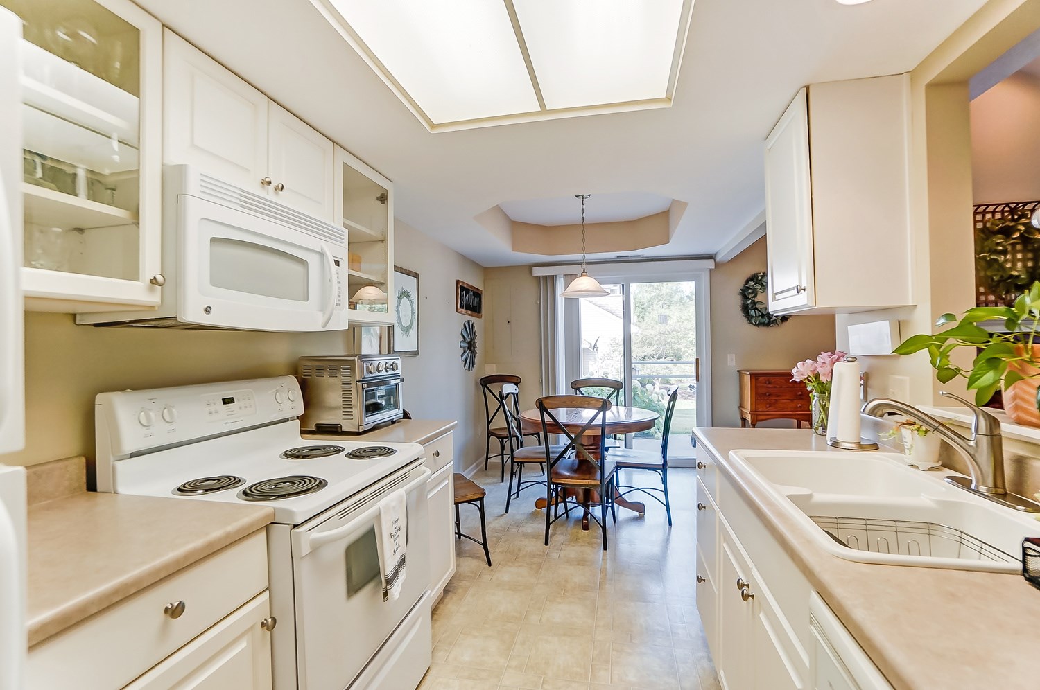 10127 Oak Trail Road Fort Wayne, IN 46825 - Photo 10 of 24 Gallery Image 10