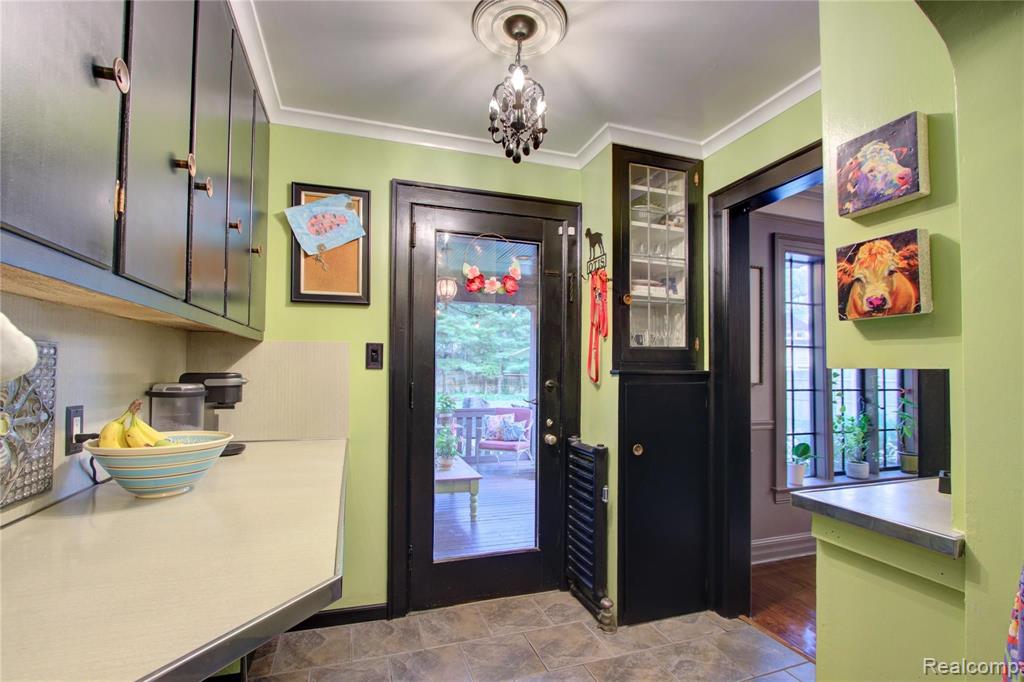 686 Washington Road Grosse Pointe, MI 48230 - Photo 36 of 73