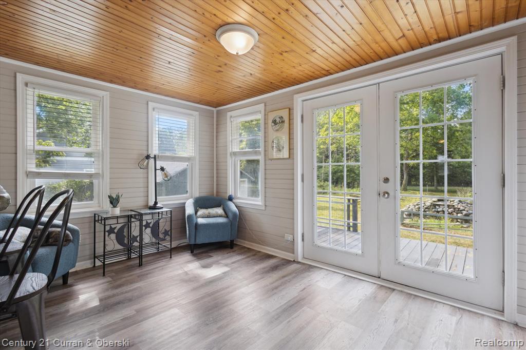 7840 Forest Beach Road Watervliet, MI 49098 - Photo 17 of 44 Gallery Image 17