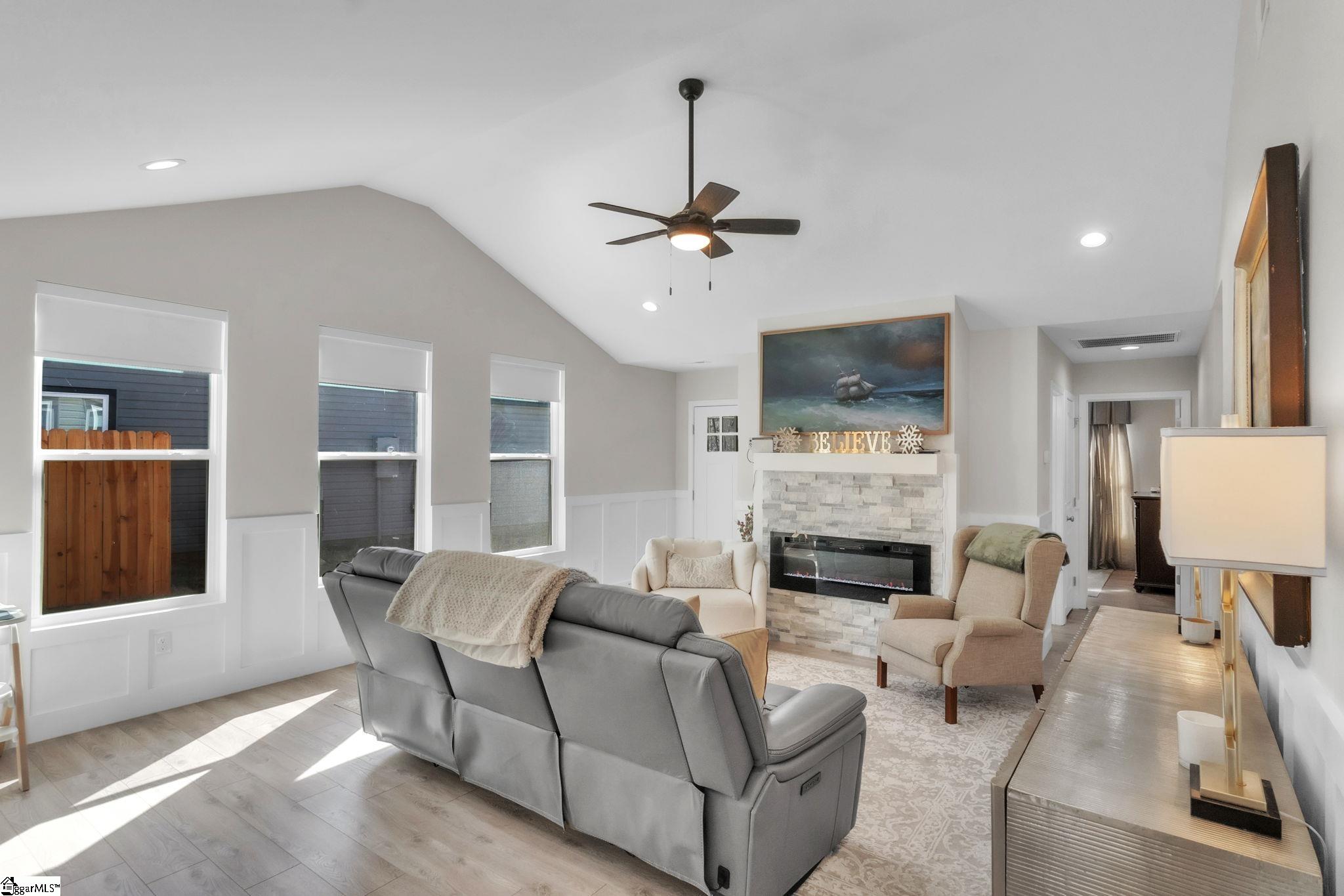 267 Lexington Street Chesnee, SC 29323 - Photo 5 of 32