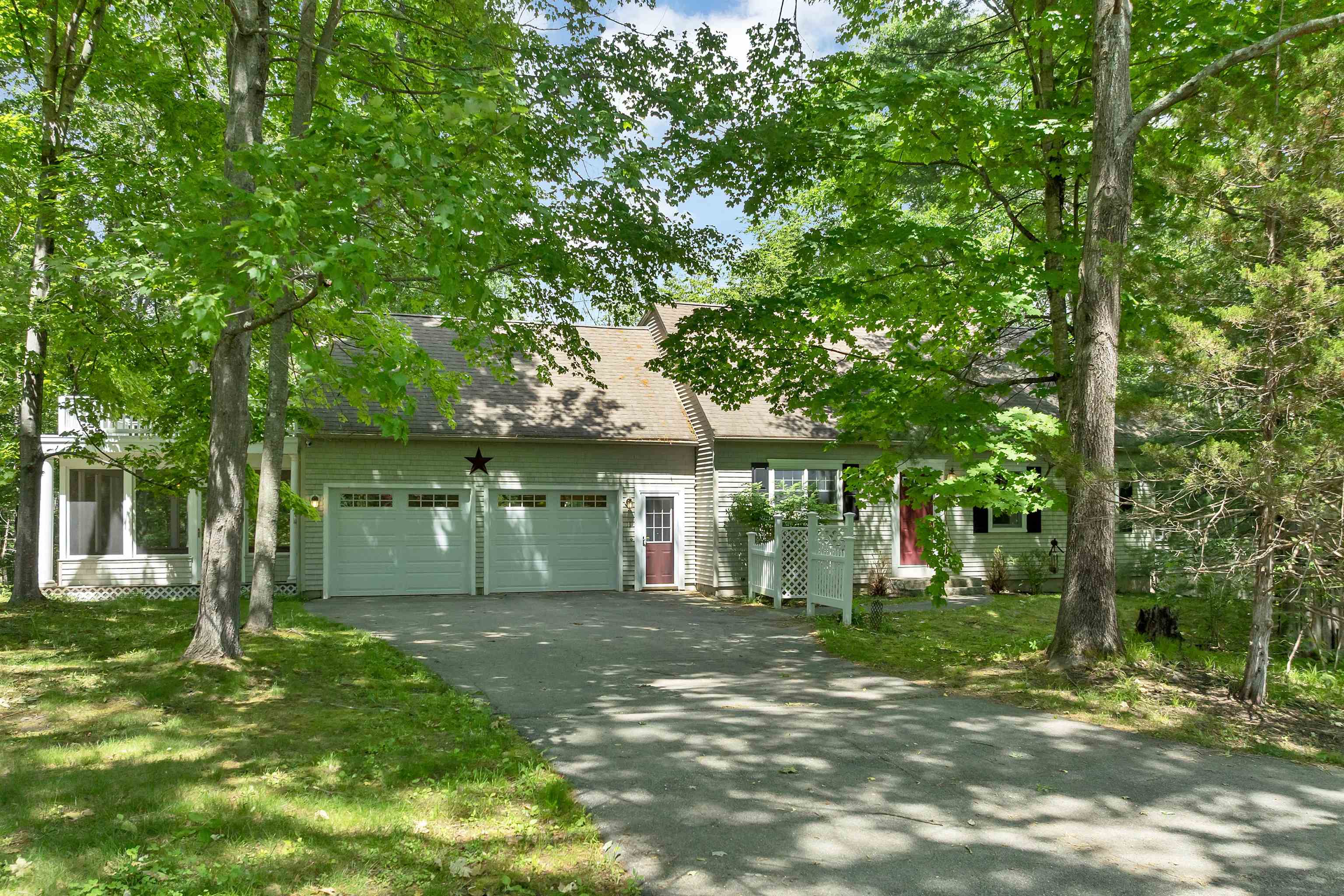 10 Shaws Lane Dover, NH 03820 - Photo 2 of 60