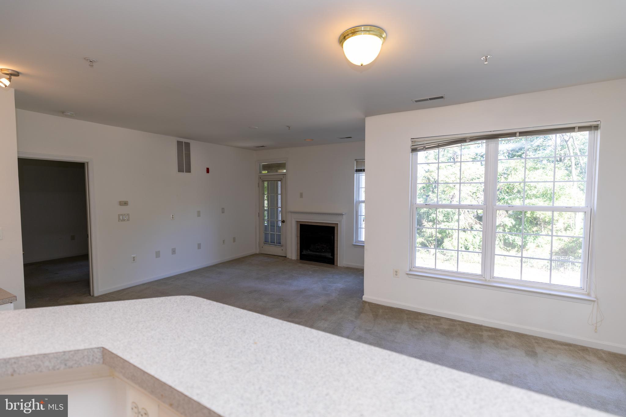 400 Symphony Circle, Unit 418H Cockeysville, MD 21030 - Photo 9 of 17