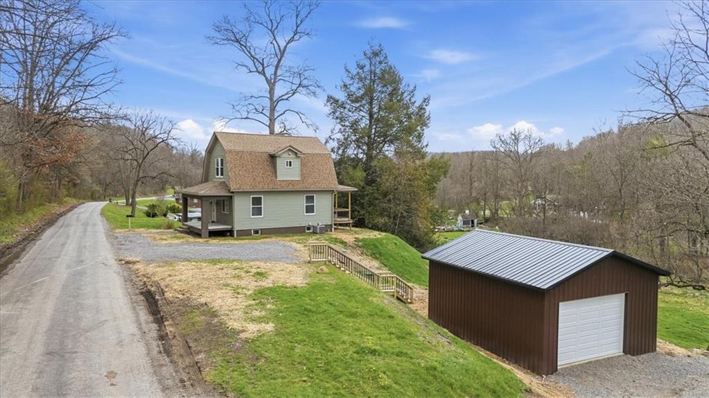 190 Stitt Road Beaver Falls, PA 15010 - Photo 2 of 25