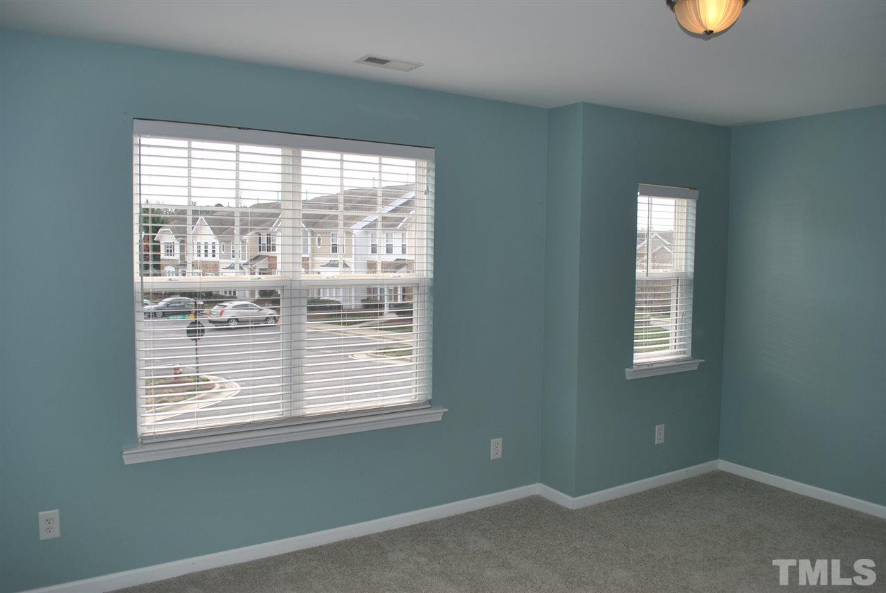 6029 History Raleigh, NC 27612 - Photo 13 of 25 Gallery Image 13