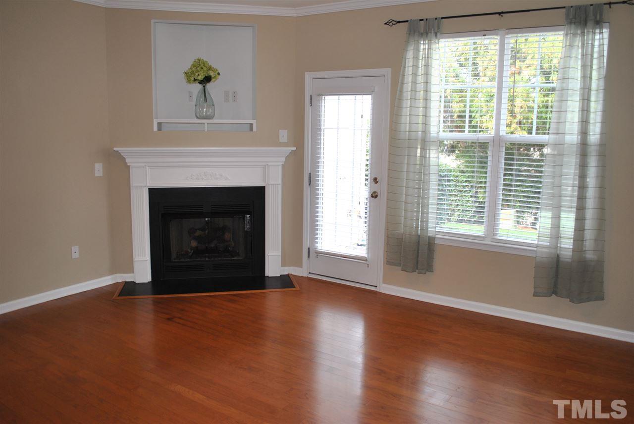 6029 History Raleigh, NC 27612 - Photo 3 of 25 Gallery Image 3