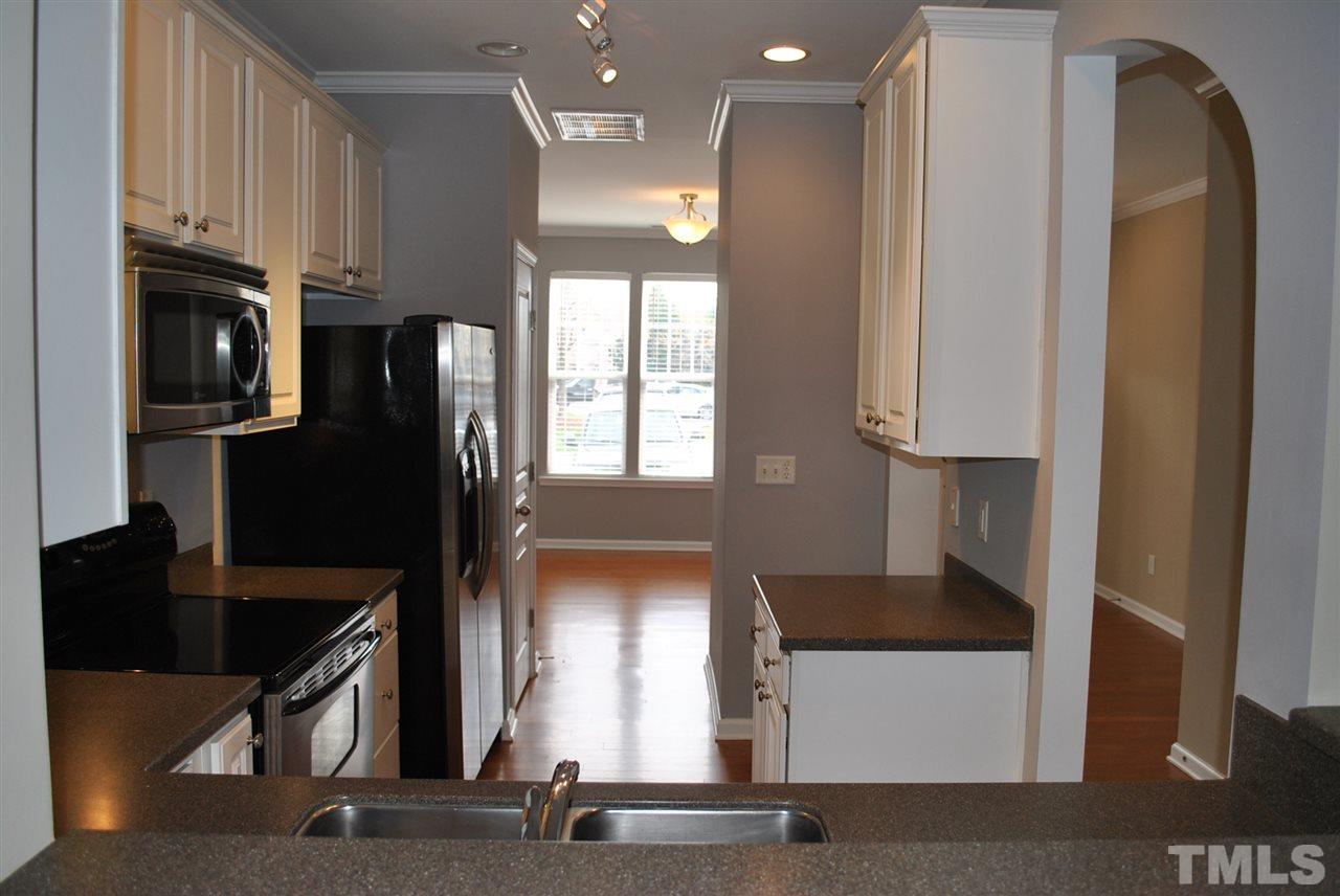 6029 History Raleigh, NC 27612 - Photo 8 of 25 Gallery Image 8