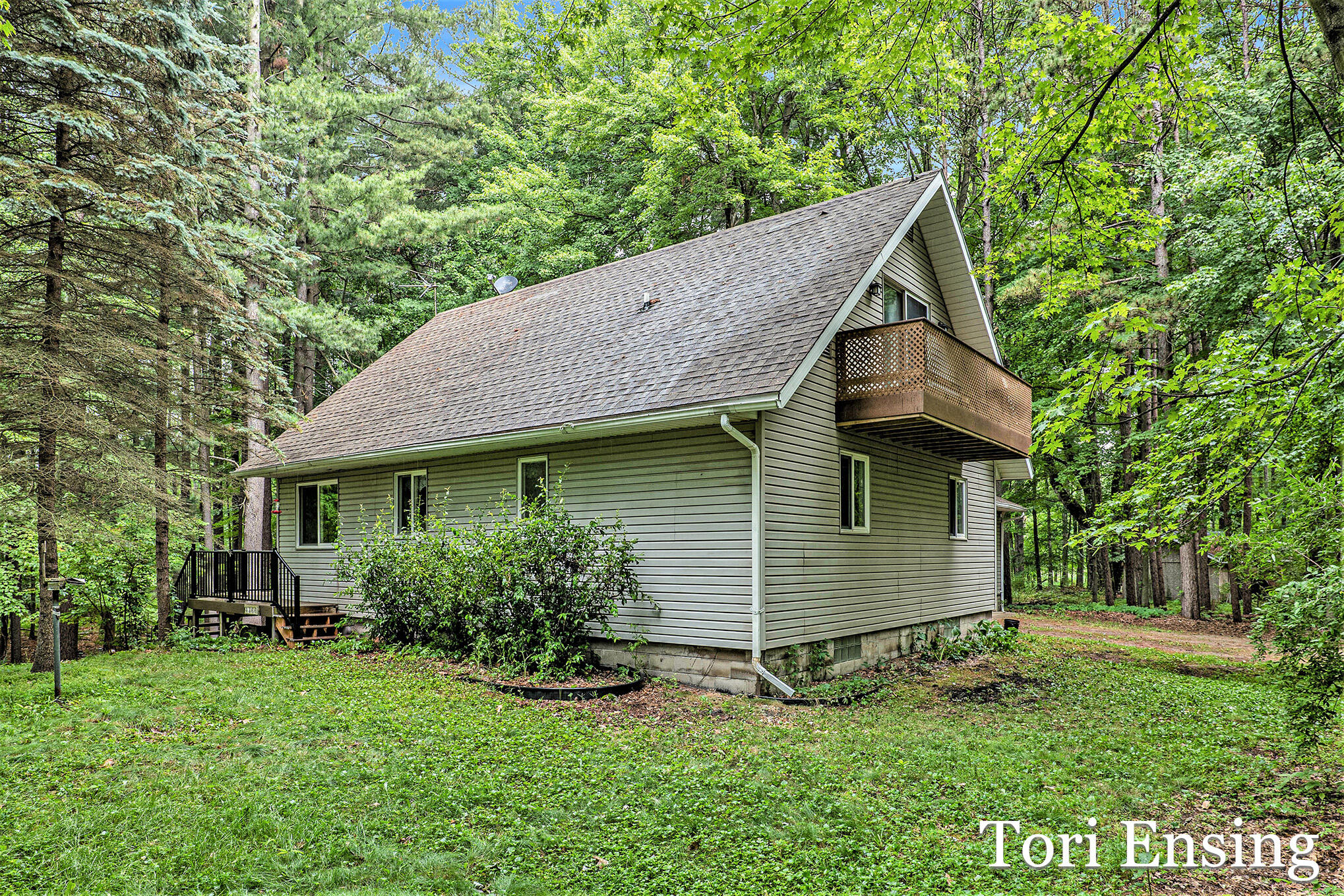 4366 Woods Road Sidney, MI 48885 - Photo 2 of 28 woods-39