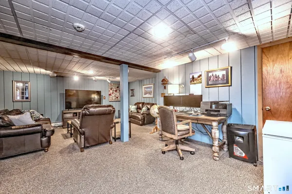 $395,000 | 34 Tara Drive, Glastonbury, CT 06033